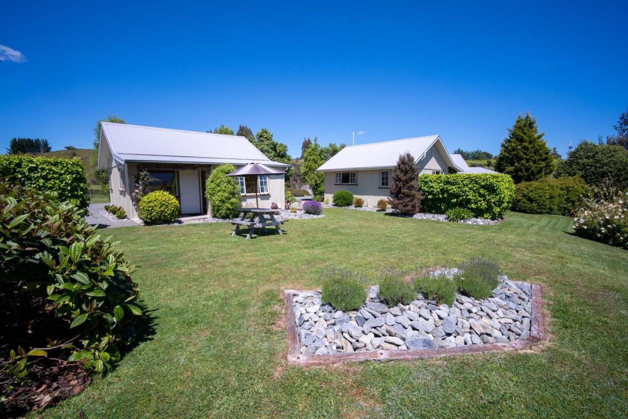 Blue Thistle Cottages Te Anau Eksteriør billede